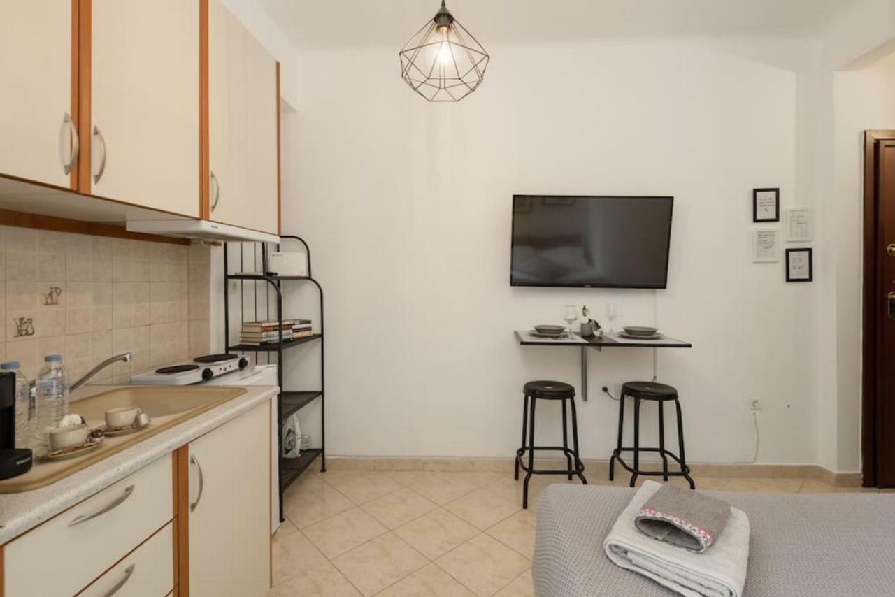 Central Studio! Fiber Wifi, Ac, Private, Self Check-In! Thessaloníki Ngoại thất bức ảnh